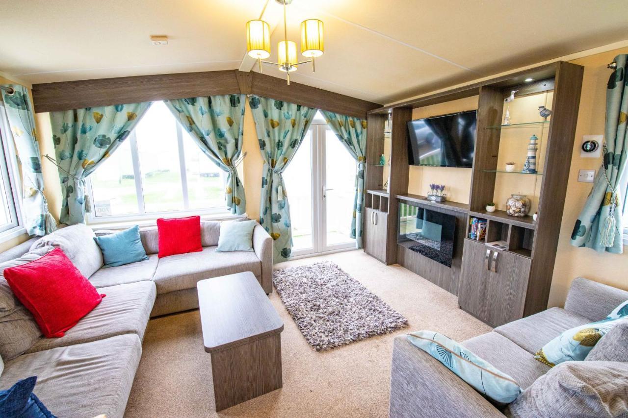 Big Skies Platinum Plus Holiday Home With Wifi, Netflix, Dishwasher, Decking Camber Exteriör bild