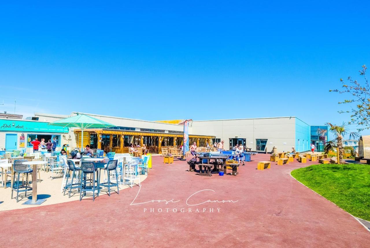 Big Skies Platinum Plus Holiday Home With Wifi, Netflix, Dishwasher, Decking Camber Exteriör bild